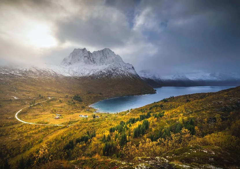 Photography while driving on Senja