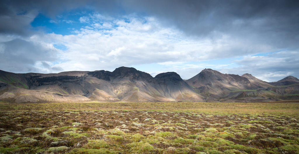 Iceland vs Norway