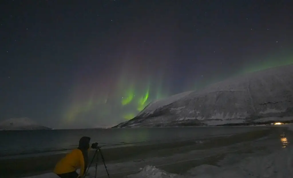 aurora borealis film real time